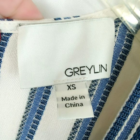 Greylin White Blue Striped Cotton Romper Sz XS Shorts V-Neck - Picture 8 of 9